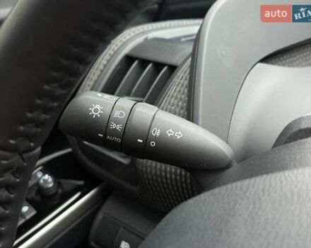 Сірий Тойота bZ4X, об'ємом двигуна 0 л та пробігом 30 тис. км за 29000 $, фото 36 на Automoto.ua