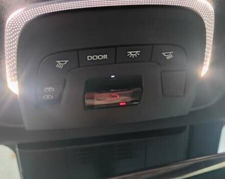Сірий Тойота bZ4X, об'ємом двигуна 0 л та пробігом 21 тис. км за 24800 $, фото 5 на Automoto.ua