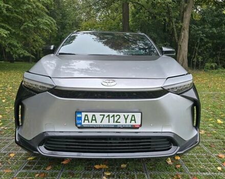 Тойота bZ4X 2022 в Киеве на Automoto.ua Серый Тойота bZ4X, объемом двигателя 0 л и пробегом 36 тыс. км за 24500 $, фото 8 на Automoto.ua