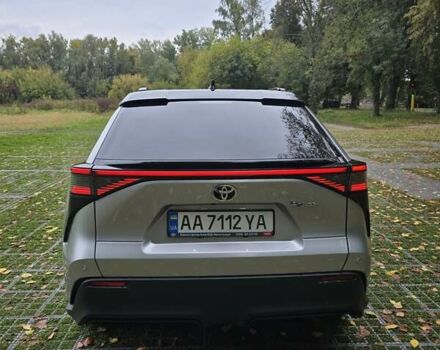 Тойота bZ4X 2022 в Киеве на Automoto.ua Серый Тойота bZ4X, объемом двигателя 0 л и пробегом 36 тыс. км за 24500 $, фото 1 на Automoto.ua