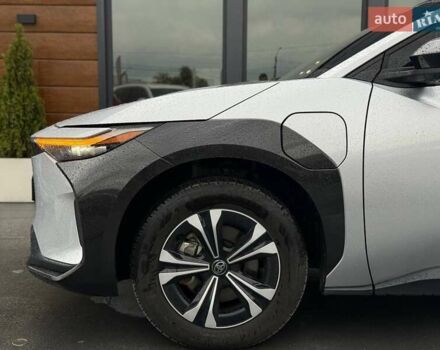 Серый Тойота bZ4X, объемом двигателя 0 л и пробегом 30 тыс. км за 28500 $, фото 17 на Automoto.ua
