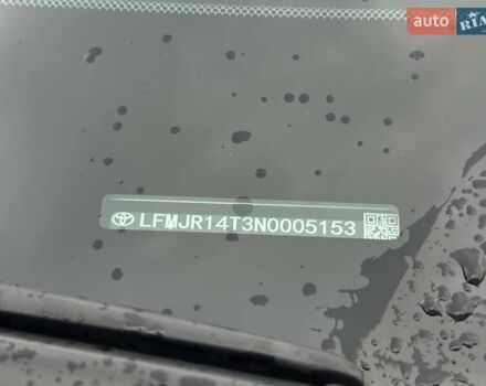 Сірий Тойота bZ4X, об'ємом двигуна 0 л та пробігом 30 тис. км за 29000 $, фото 74 на Automoto.ua