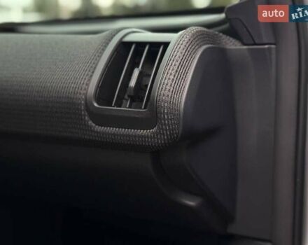 Серый Тойота bZ4X, объемом двигателя 0 л и пробегом 30 тыс. км за 28500 $, фото 69 на Automoto.ua