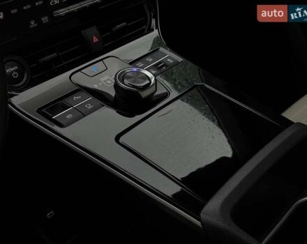 Серый Тойота bZ4X, объемом двигателя 0 л и пробегом 30 тыс. км за 28500 $, фото 39 на Automoto.ua