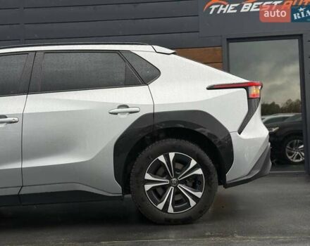 Серый Тойота bZ4X, объемом двигателя 0 л и пробегом 30 тыс. км за 28500 $, фото 8 на Automoto.ua