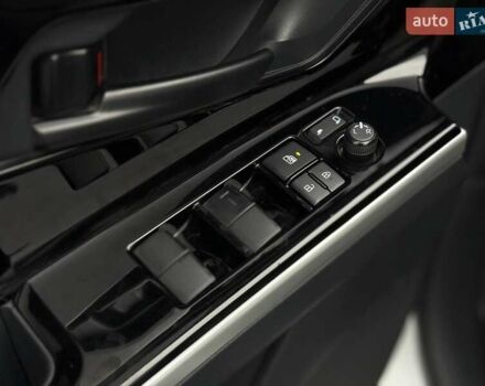 Серый Тойота bZ4X, объемом двигателя 0 л и пробегом 30 тыс. км за 28500 $, фото 21 на Automoto.ua