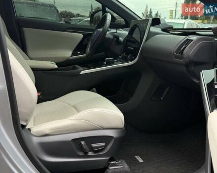 Серый Тойота bZ4X, объемом двигателя 0 л и пробегом 30 тыс. км за 28500 $, фото 65 на Automoto.ua