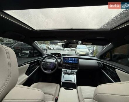 Серый Тойота bZ4X, объемом двигателя 0 л и пробегом 30 тыс. км за 28500 $, фото 58 на Automoto.ua