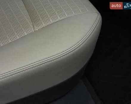 Серый Тойота bZ4X, объемом двигателя 0 л и пробегом 30 тыс. км за 28500 $, фото 53 на Automoto.ua