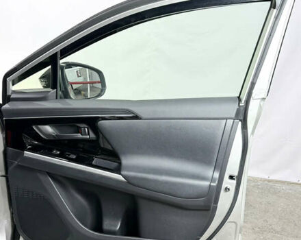 Серый Тойота bZ4X, объемом двигателя 0 л и пробегом 76 тыс. км за 26300 $, фото 49 на Automoto.ua