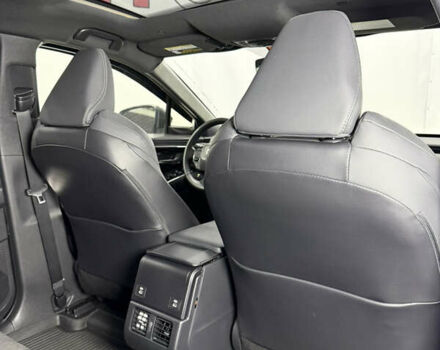 Серый Тойота bZ4X, объемом двигателя 0 л и пробегом 76 тыс. км за 26300 $, фото 41 на Automoto.ua