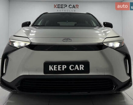 Серый Тойота bZ4X, объемом двигателя 0 л и пробегом 75 тыс. км за 28000 $, фото 6 на Automoto.ua