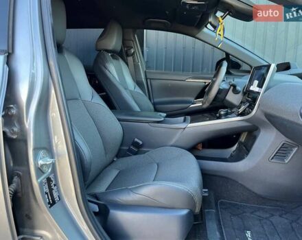 Серый Тойота bZ4X, объемом двигателя 0 л и пробегом 27 тыс. км за 24490 $, фото 11 на Automoto.ua