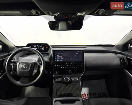 Серый Тойота bZ4X, объемом двигателя 0 л и пробегом 76 тыс. км за 26300 $, фото 32 на Automoto.ua