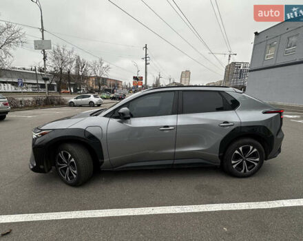 Серый Тойота bZ4X, объемом двигателя 0 л и пробегом 49 тыс. км за 24500 $, фото 12 на Automoto.ua