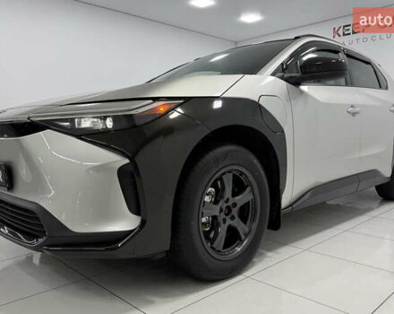 Серый Тойота bZ4X, объемом двигателя 0 л и пробегом 75 тыс. км за 28000 $, фото 12 на Automoto.ua