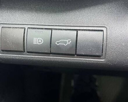 Серый Тойота bZ4X, объемом двигателя 0 л и пробегом 52 тыс. км за 22300 $, фото 7 на Automoto.ua