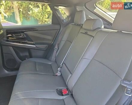 Сірий Тойота bZ4X, об'ємом двигуна 0 л та пробігом 70 тис. км за 22000 $, фото 10 на Automoto.ua