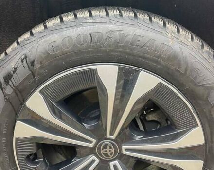 Серый Тойота bZ4X, объемом двигателя 0 л и пробегом 52 тыс. км за 22300 $, фото 11 на Automoto.ua