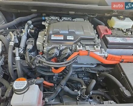 Сірий Тойота bZ4X, об'ємом двигуна 0 л та пробігом 70 тис. км за 22000 $, фото 11 на Automoto.ua