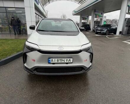 Серый Тойота bZ4X, объемом двигателя 0 л и пробегом 31 тыс. км за 23700 $, фото 1 на Automoto.ua