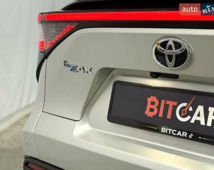 Серый Тойота bZ4X, объемом двигателя 0 л и пробегом 76 тыс. км за 26300 $, фото 13 на Automoto.ua