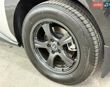 Серый Тойота bZ4X, объемом двигателя 0 л и пробегом 76 тыс. км за 26300 $, фото 51 на Automoto.ua