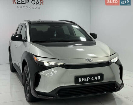 Серый Тойота bZ4X, объемом двигателя 0 л и пробегом 75 тыс. км за 28000 $, фото 7 на Automoto.ua