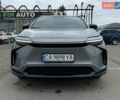 Серый Тойота bZ4X, объемом двигателя 0 л и пробегом 34 тыс. км за 23950 $, фото 3 на Automoto.ua