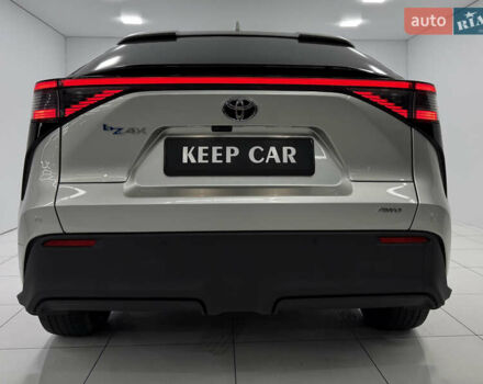 Серый Тойота bZ4X, объемом двигателя 0 л и пробегом 75 тыс. км за 28000 $, фото 15 на Automoto.ua