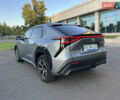 Серый Тойота bZ4X, объемом двигателя 0 л и пробегом 50 тыс. км за 24500 $, фото 5 на Automoto.ua