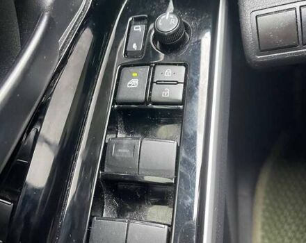 Серый Тойота bZ4X, объемом двигателя 0 л и пробегом 52 тыс. км за 22300 $, фото 6 на Automoto.ua