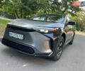 Серый Тойота bZ4X, объемом двигателя 0 л и пробегом 5 тыс. км за 30900 $, фото 1 на Automoto.ua