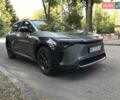 Серый Тойота bZ4X, объемом двигателя 0 л и пробегом 5 тыс. км за 30900 $, фото 11 на Automoto.ua