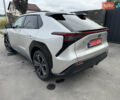 Серый Тойота bZ4X, объемом двигателя 0 л и пробегом 5 тыс. км за 28500 $, фото 3 на Automoto.ua