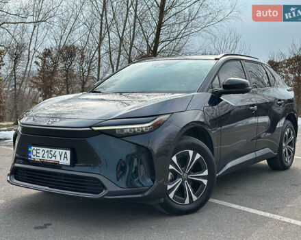 Синій Тойота bZ4X, об'ємом двигуна 0 л та пробігом 2 тис. км за 27300 $, фото 1 на Automoto.ua