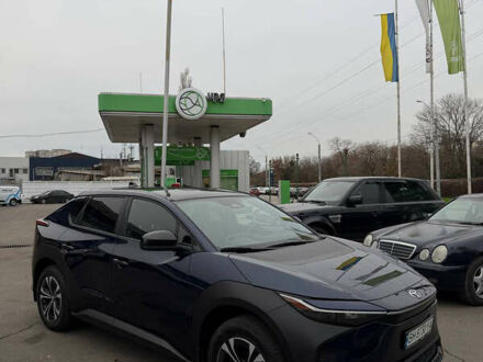 Синий Тойота bZ4X, объемом двигателя 0 л и пробегом 22 тыс. км за 30999 $, фото 1 на Automoto.ua