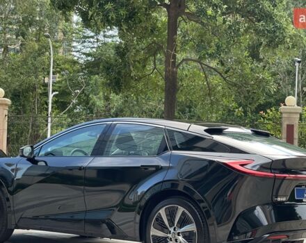 купить новое авто Тойота bZ5 2025 года от официального дилера Cyber Motors New Тойота фото