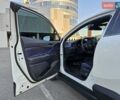 Белый Тойота C-HR EV, объемом двигателя 0 л и пробегом 62 тыс. км за 18800 $, фото 13 на Automoto.ua