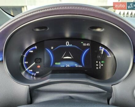 Белый Тойота C-HR EV, объемом двигателя 0 л и пробегом 62 тыс. км за 18800 $, фото 48 на Automoto.ua