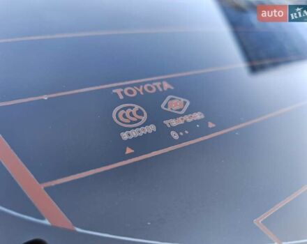 Белый Тойота C-HR EV, объемом двигателя 0 л и пробегом 62 тыс. км за 18800 $, фото 58 на Automoto.ua