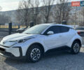 Белый Тойота C-HR EV, объемом двигателя 0 л и пробегом 57 тыс. км за 19300 $, фото 7 на Automoto.ua