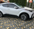 Білий Тойота C-HR EV, об'ємом двигуна 0 л та пробігом 62 тис. км за 18000 $, фото 1 на Automoto.ua