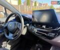 Белый Тойота C-HR EV, объемом двигателя 0 л и пробегом 64 тыс. км за 18000 $, фото 3 на Automoto.ua