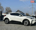 Белый Тойота C-HR EV, объемом двигателя 0 л и пробегом 57 тыс. км за 19300 $, фото 18 на Automoto.ua