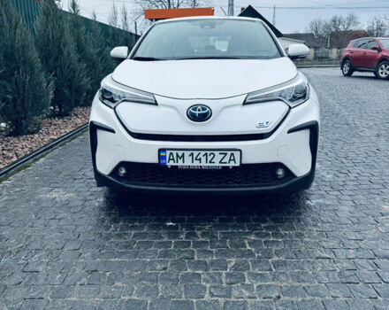 Білий Тойота C-HR EV, об'ємом двигуна 0 л та пробігом 22 тис. км за 17800 $, фото 1 на Automoto.ua