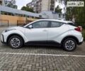 Білий Тойота C-HR EV, об'ємом двигуна 0 л та пробігом 1 тис. км за 26612 $, фото 3 на Automoto.ua