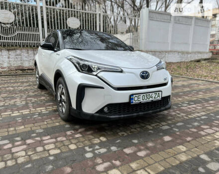 Белый Тойота C-HR EV, объемом двигателя 0 л и пробегом 10 тыс. км за 27800 $, фото 13 на Automoto.ua