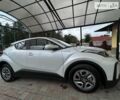Белый Тойота C-HR EV, объемом двигателя 0 л и пробегом 1 тыс. км за 20900 $, фото 8 на Automoto.ua