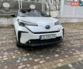 Белый Тойота C-HR EV, объемом двигателя 0 л и пробегом 10 тыс. км за 27800 $, фото 16 на Automoto.ua